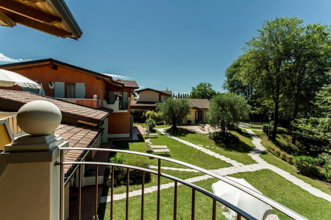 Appartamenti Il Ruscello 马内尔巴 外观 照片